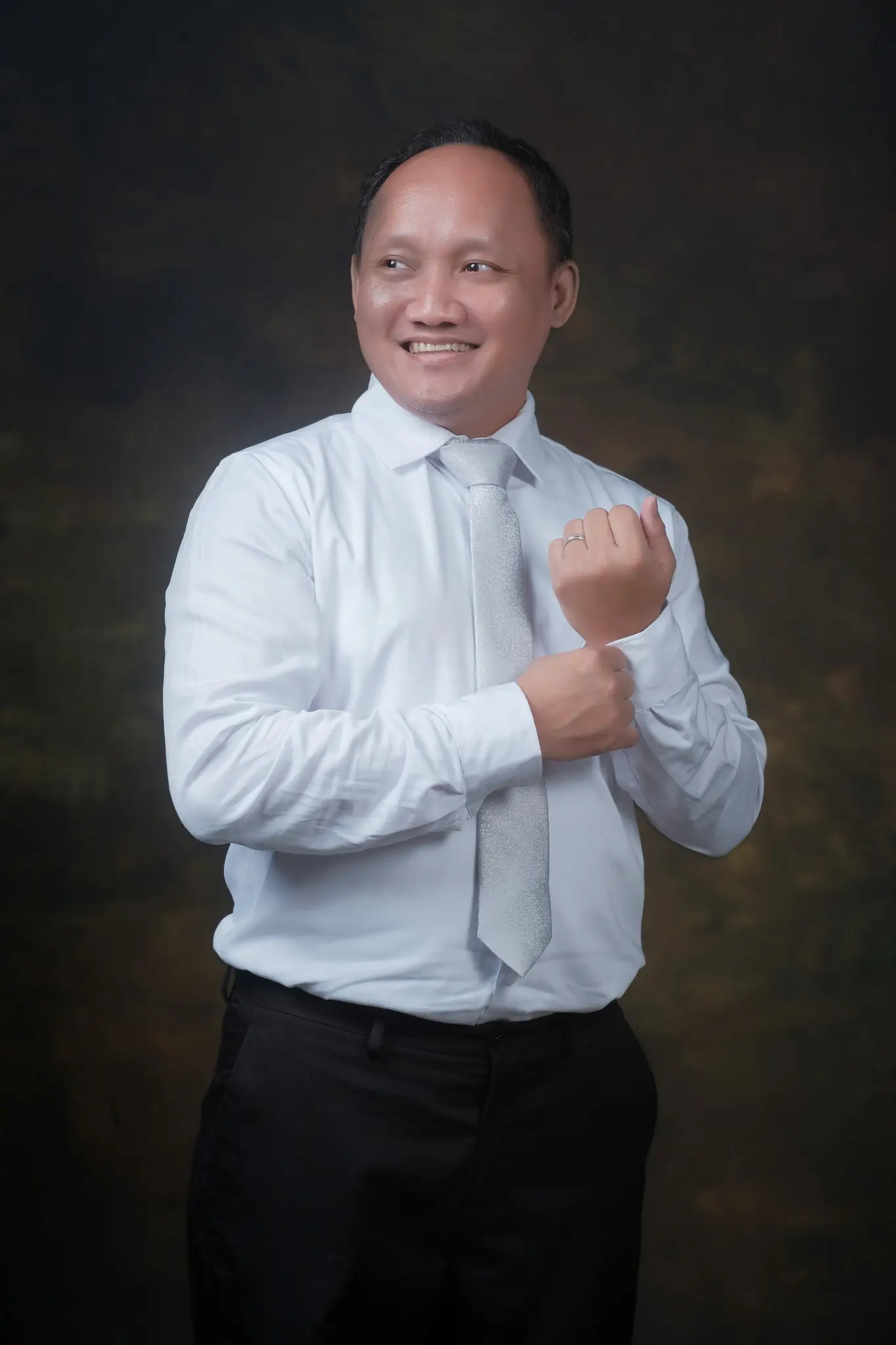 Jonas, founder and lead photographer